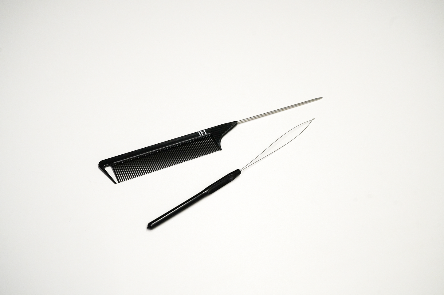 Tail comb + looper tool